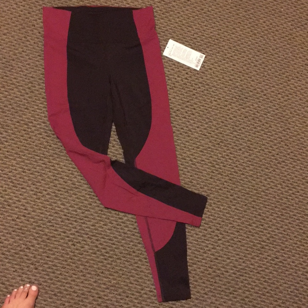 “Wake and train tight” lululemon leggings